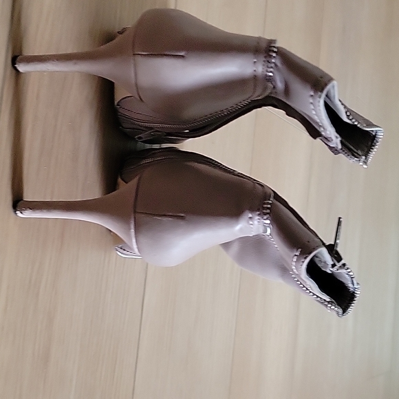 Vince camuto leather - Picture 4 of 4